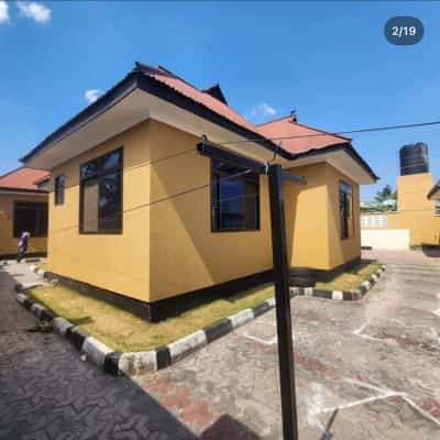 Nyumba ya vyumba vitatu inapangishwa Kitunda Minazini, Dar Es Salaam