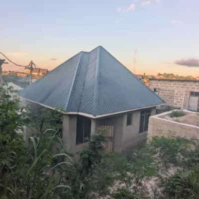 Nyumba ya vyumba viwili inauzwa Mbezi Malamba Mawili, Dar Es Salaam (100 sqm) Nyumba ya vyumba viwili inauzwa Mbezi Malamba Mawili, Dar Es Salaam (100 sqm)