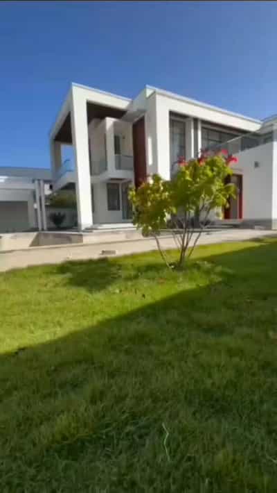 Nyumba ya vyumba vitano inauzwa Mbweni, Dar Es Salaam