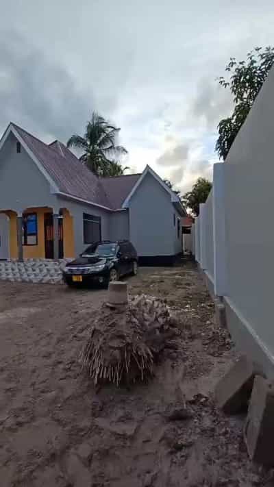 Nyumba ya vyumba vitatu inauzwa Chanika Mwisho, Dar Es Salaam (600 sqm)