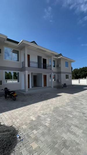 Nyumba ya vyumba viwili inapangishwa Bahar Beach, Dar Es Salaam Nyumba ya vyumba viwili inapangishwa Bahar Beach, Dar Es Salaam