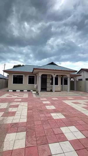 4 Bedrooms House for Rent in Tegeta Masaiti, Dar Es Salaam 4 Bedrooms House for Rent in Tegeta Masaiti, Dar Es Salaam