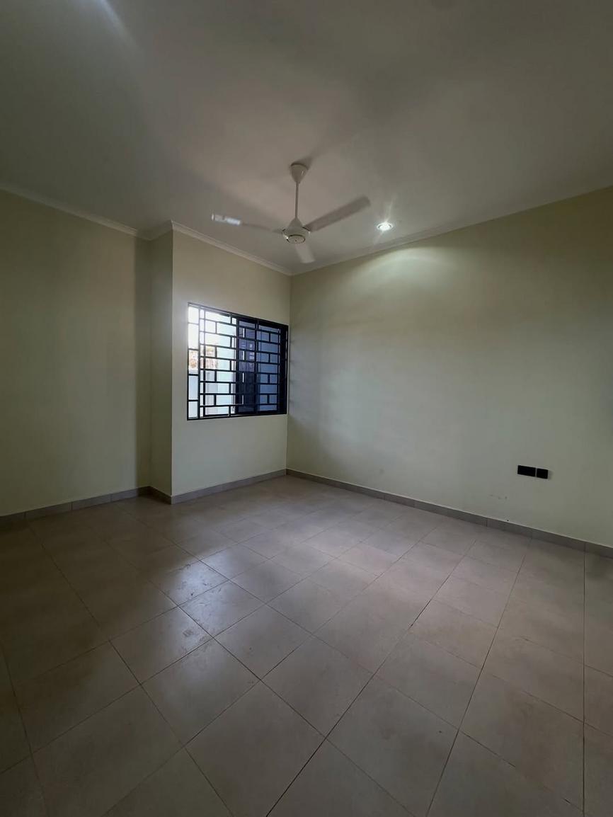 media -4