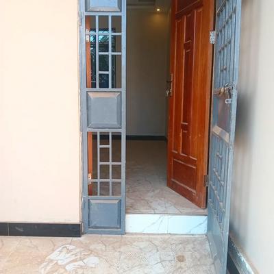 Nyumba ya vyumba viwili inapangishwa Nyakato, Mwanza