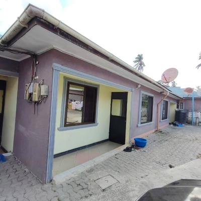 Apartment ya vyumba viwili inapangishwa Kimara Korogwe, Dar Es Salaam Apartment ya vyumba viwili inapangishwa Kimara Korogwe, Dar Es Salaam