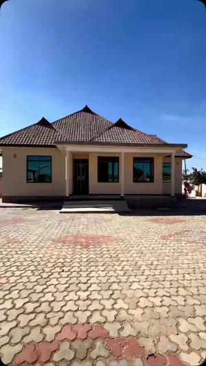 4 Bedrooms House for Rent in Kisasa, Dodoma 4 Bedrooms House for Rent in Kisasa, Dodoma