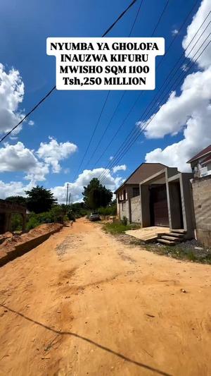 6 Bedrooms House for Sale in Kifuru Mwisho, Dar Es Salaam (1100 sqm) 6 Bedrooms House for Sale in Kifuru Mwisho, Dar Es Salaam (1100 sqm)